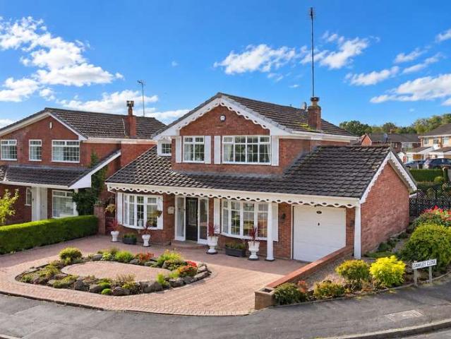 Farm for sale in Ashton-in-Makerfield, Wigan