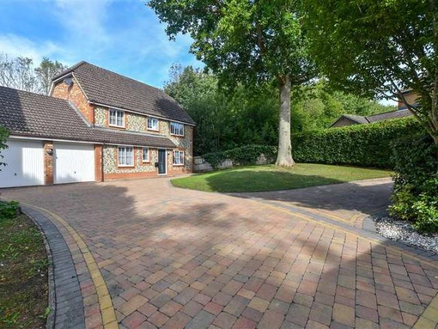 Farm for sale in Godinton Park, Bridgefield