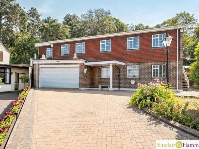 Farm for sale in Elmstead, Greater London
