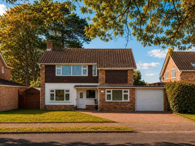 Farm for sale in Caversham Park, Reading