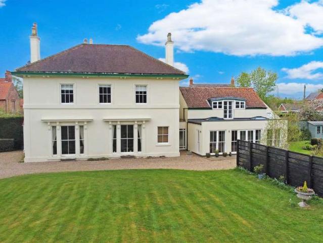 Farm for sale in Alverton, East Midlands