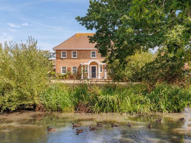 Farm for sale in Medham, Northwood