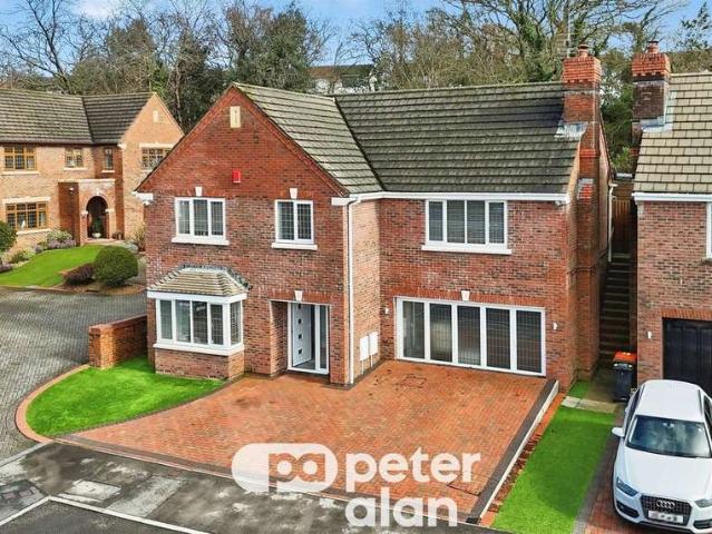 Farm for sale in Cefn, Newport