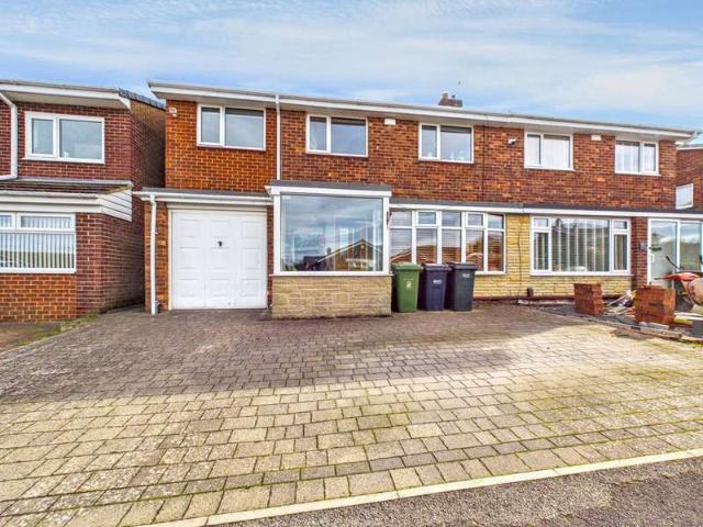 Farm for sale in Winlaton, Gateshead