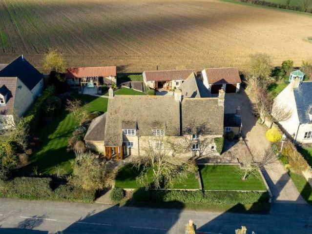 Farm for sale in Peterborough