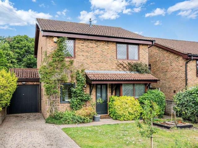 Farm for sale in Woodcote, Epsom