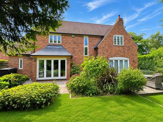 Farm for sale in Attenborough, East Midlands