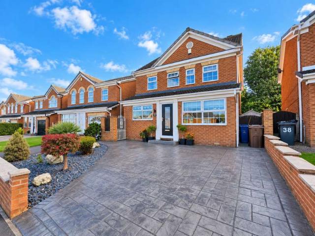 Farm for sale in Gawber, Barnsley