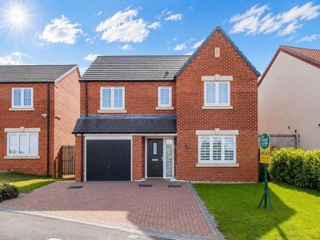 Farm for sale in Pinders Heath, West Yorkshire