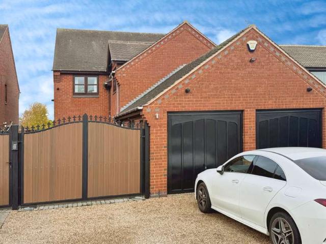 Farm for sale in Pinfold, Leicestershire