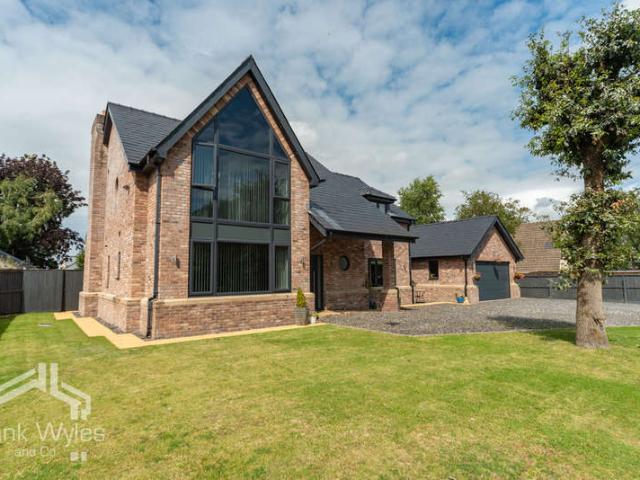 Farm for sale in Wrea Green, Lancashire