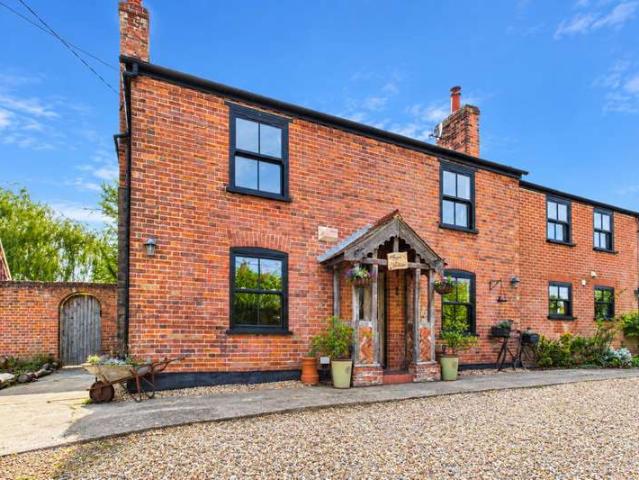 Farm for sale in Assington, Babergh