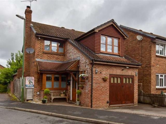 Farm for sale in Wickhurst Green, Horsham