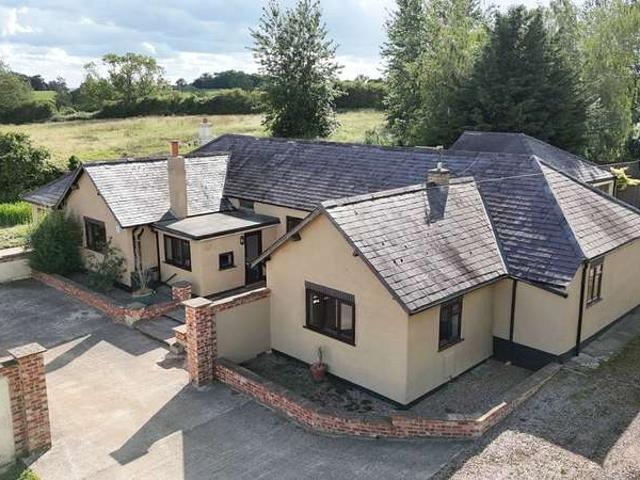 Farm for sale in Barholm, Lincolnshire