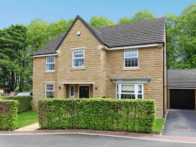 Farm for sale in Skelmanthorpe, West Yorkshire