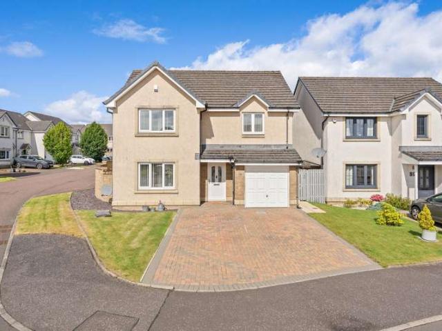 Farm for sale in Bathgate, Scotland