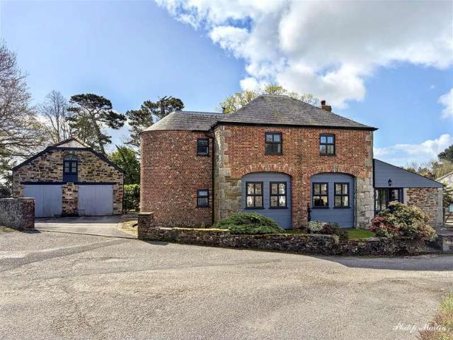 Farm for sale in St. Ewe, Cornwall