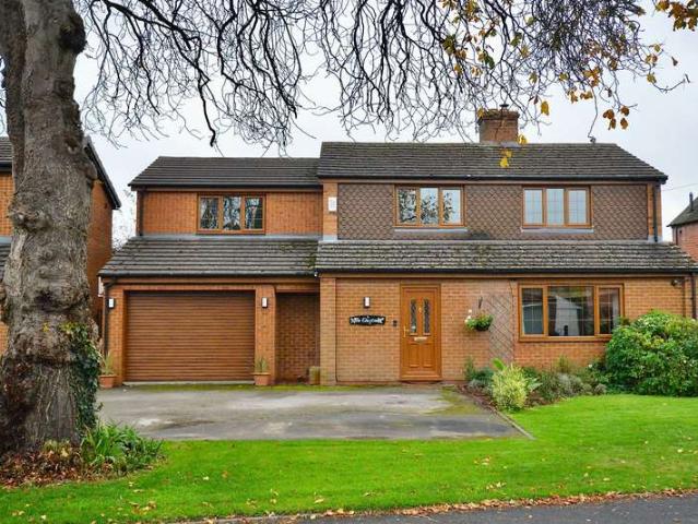Farm for sale in Badsey, Wychavon