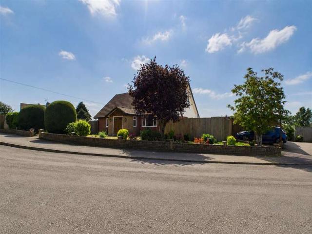 Farm for sale in Pebsham, Heathlands