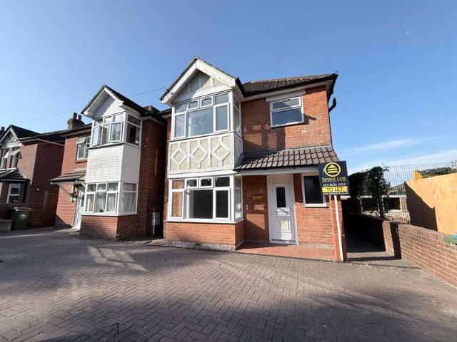 Farm for rent in Bitterne, City Of Southampton