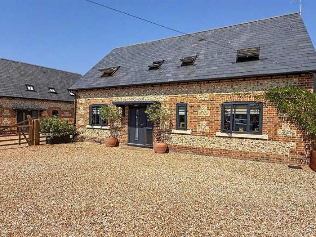 Farm for sale in Pimperne