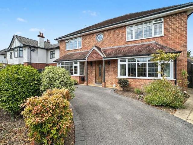 Farm for sale in Winton, Bournemouth