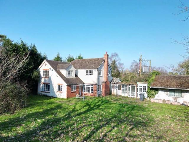 Farm for sale in Crookhill, Worcestershire