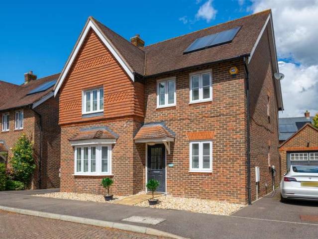 Farm for sale in Red Hill, Surrey