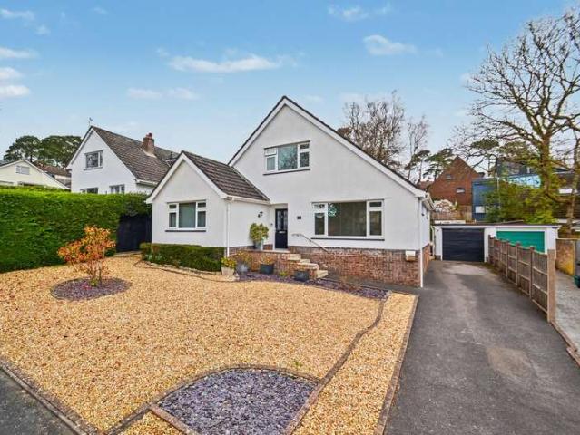 Farm for sale in Corfe Mullen