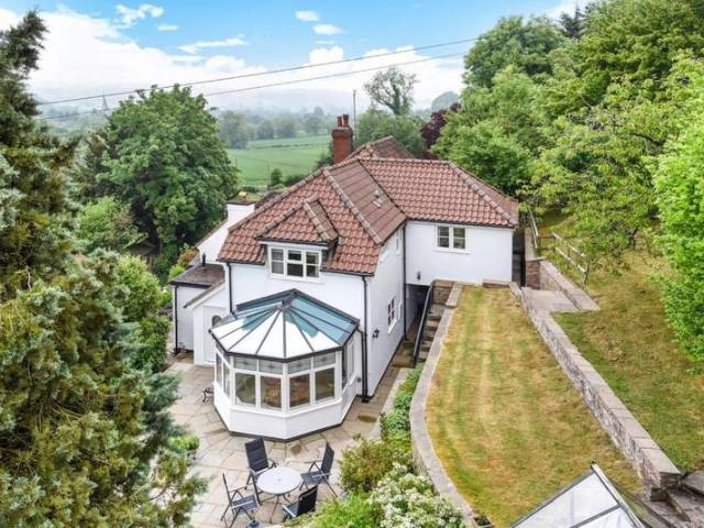 Terraced House for sale in Hereford