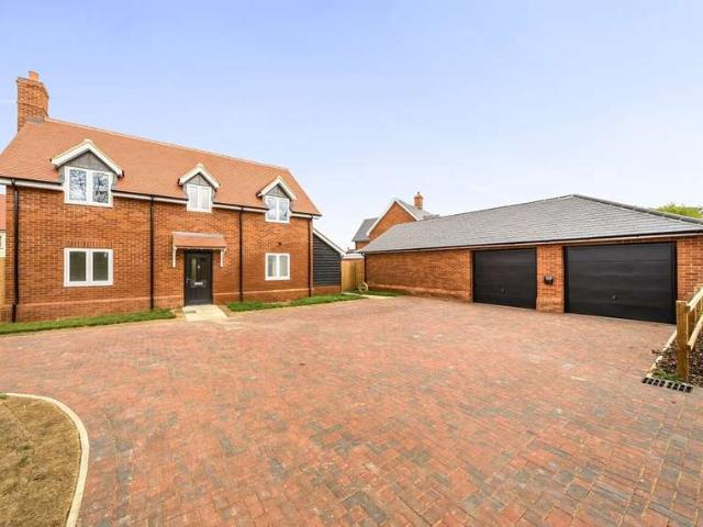Farm for sale in Cockfield Great Green, Chelmondiston