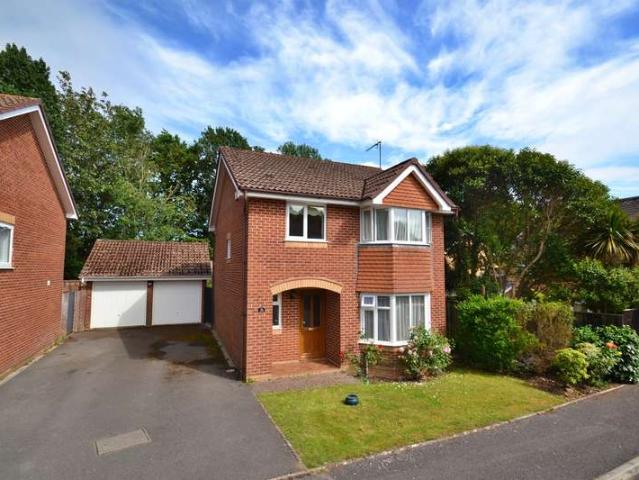 Farm for sale in Hillbourne, Poole