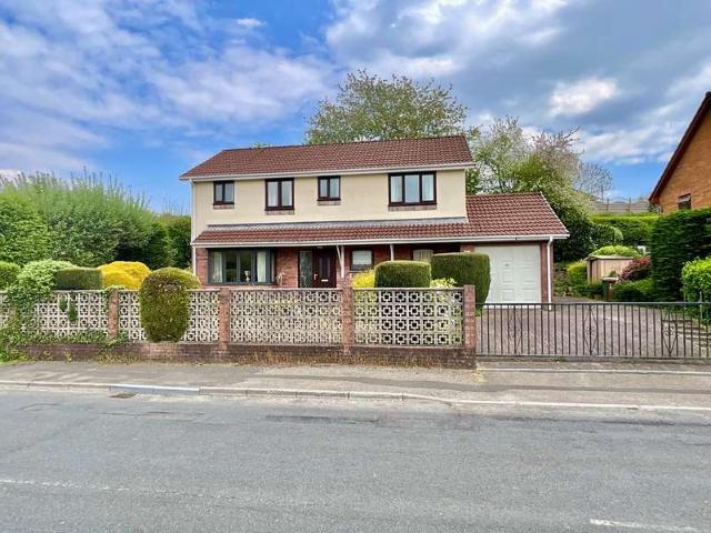 Farm for sale in Fleur-de-lis