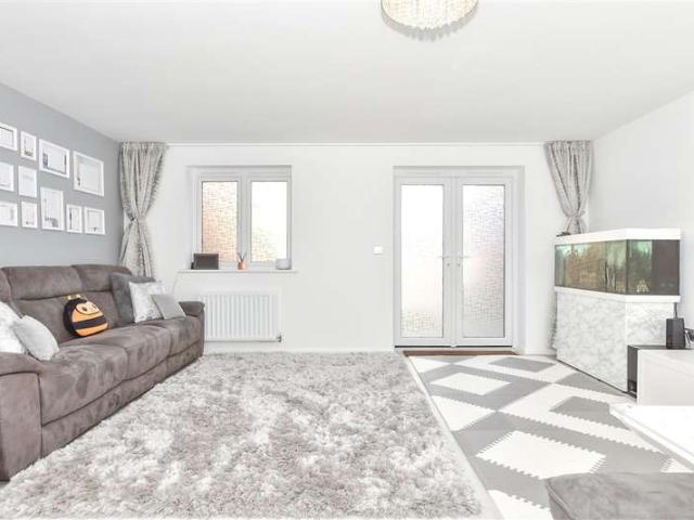 Farm for sale in Midway, Kent