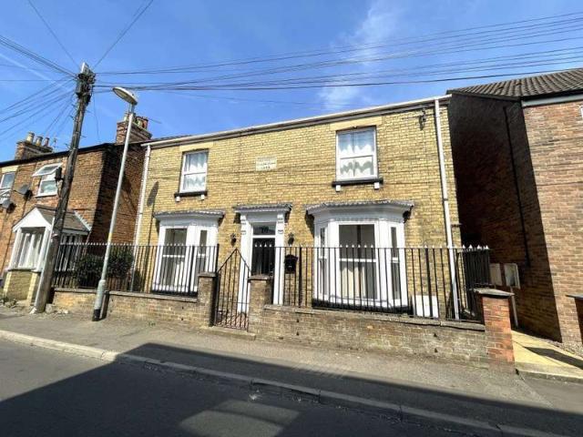 Farm for rent in Gosberton Clough, Lincolnshire