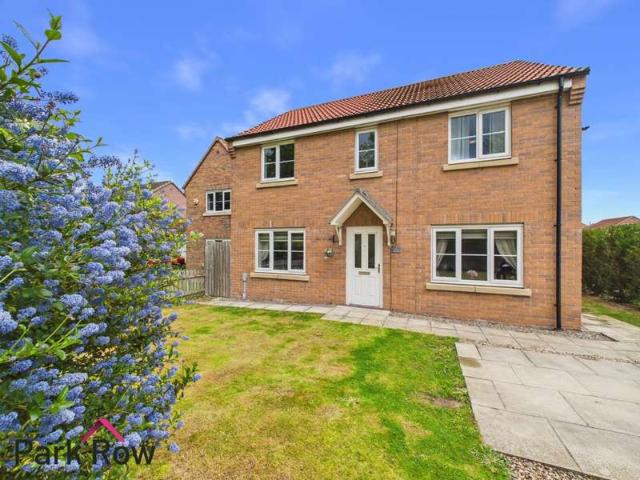 Farm for sale in Sherburn In Elmet, North Yorkshire