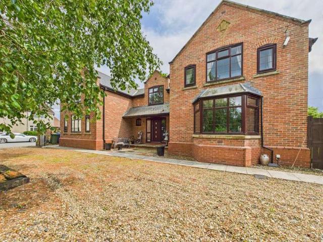 Farm for sale in Hornsea, East Riding Of Yorkshire