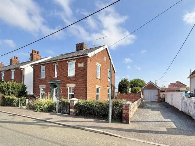 Farm for sale in Roydon, South Norfolk