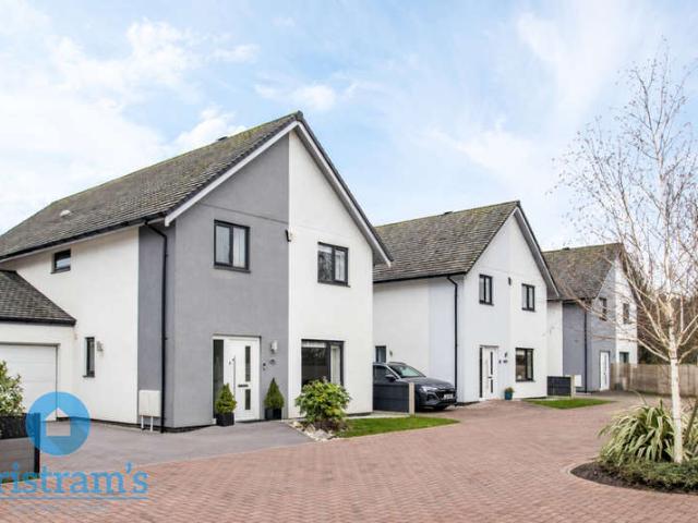 Farm for sale in Barton In Fabis, East Midlands