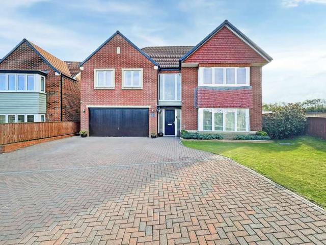Farm for sale in Elwick Rise, Hartlepool