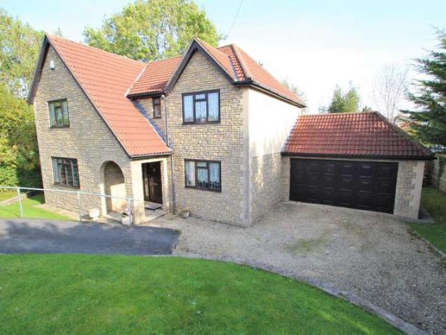 Farm for sale in Kingswood, Cadbury Heath