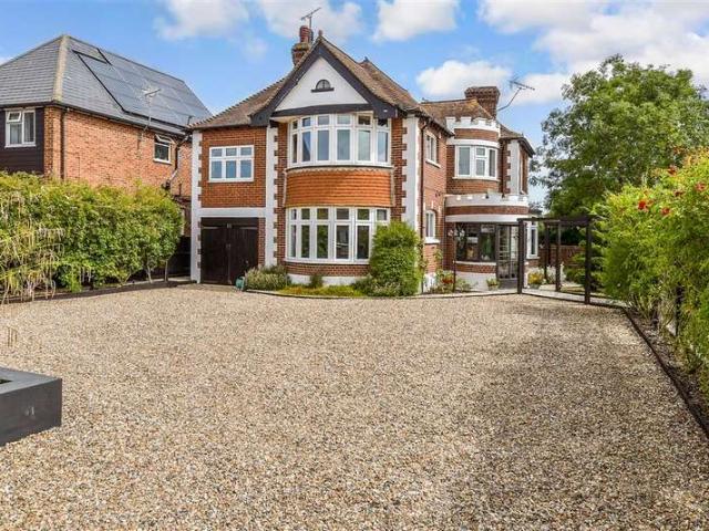Farm for sale in South Tankerton, Whitstable