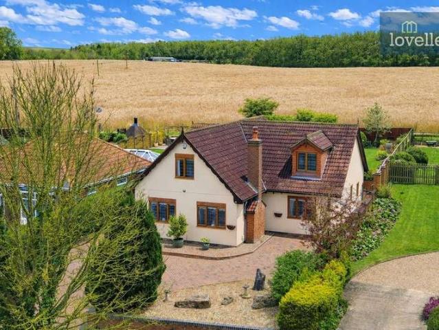 Farm for sale in Belleau, Lincolnshire