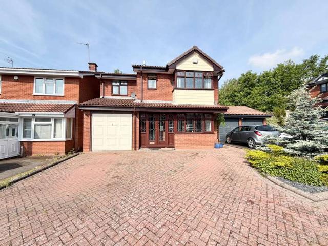 Farm for sale in Pensnett, West Midlands