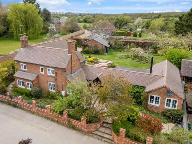 Farm for sale in Alderminster, Warwickshire