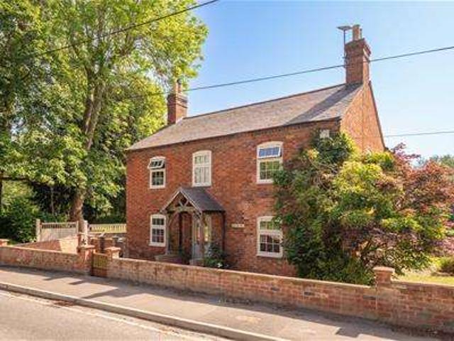 Farm for sale in Green Close, Warwickshire