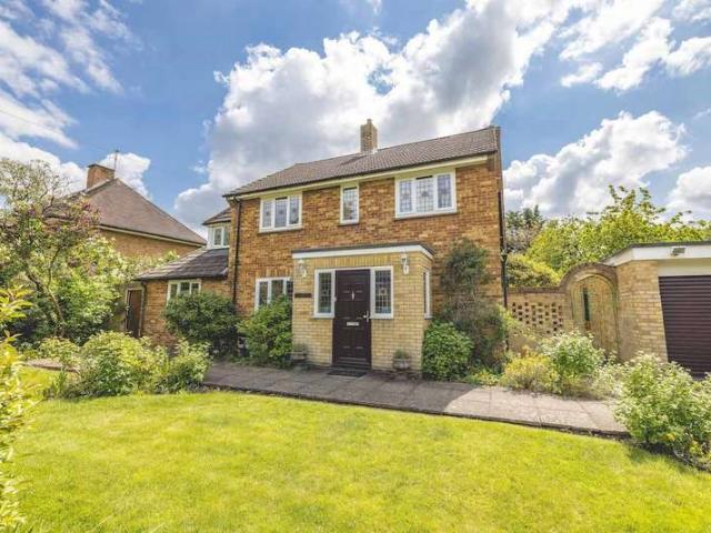 Farm for sale in Highway, Maidenhead