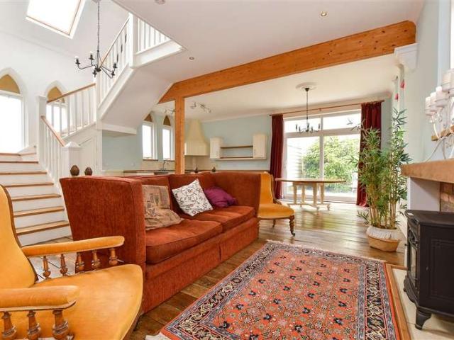 Farm for sale in Isle Of Wight