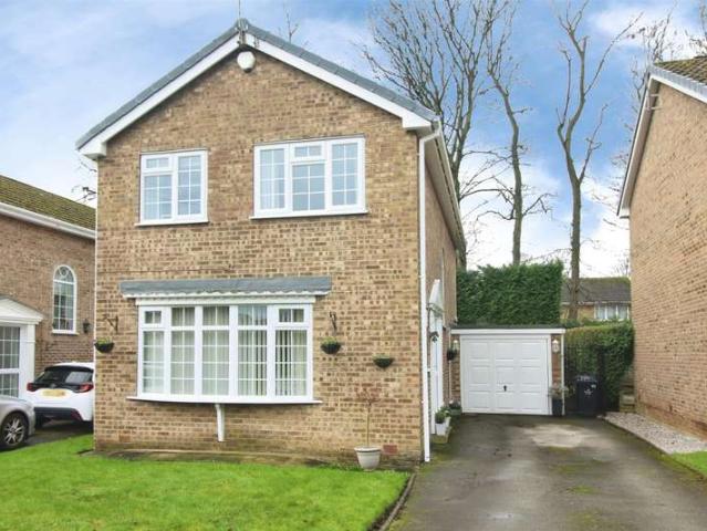 Farm for sale in Oulton, West Yorkshire