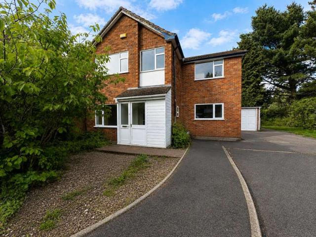 Farm for rent in Bird End, West Midlands